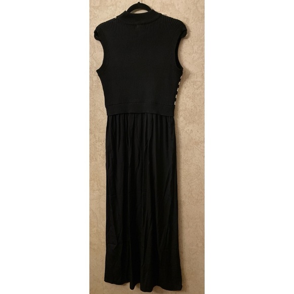 Ontwelfth Black and White Striped Sleeveless  Dress - Picture 2 of 7